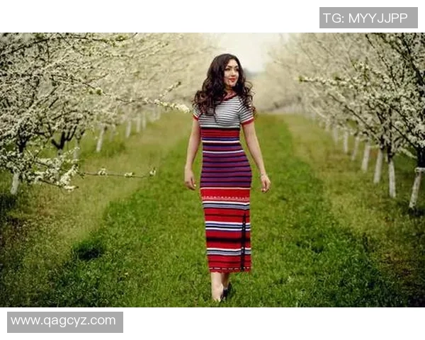 足球明星与美女的浪漫瞬间视频大揭秘让你领略他们的甜蜜生活