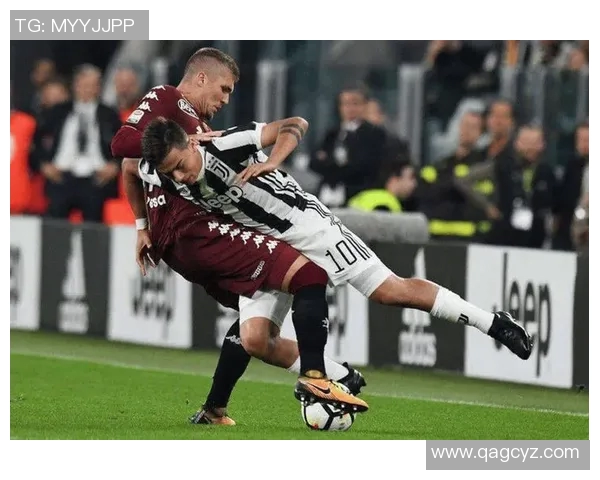 足球明星在比赛中遭遇危险球员的惊险瞬间与应对策略分析